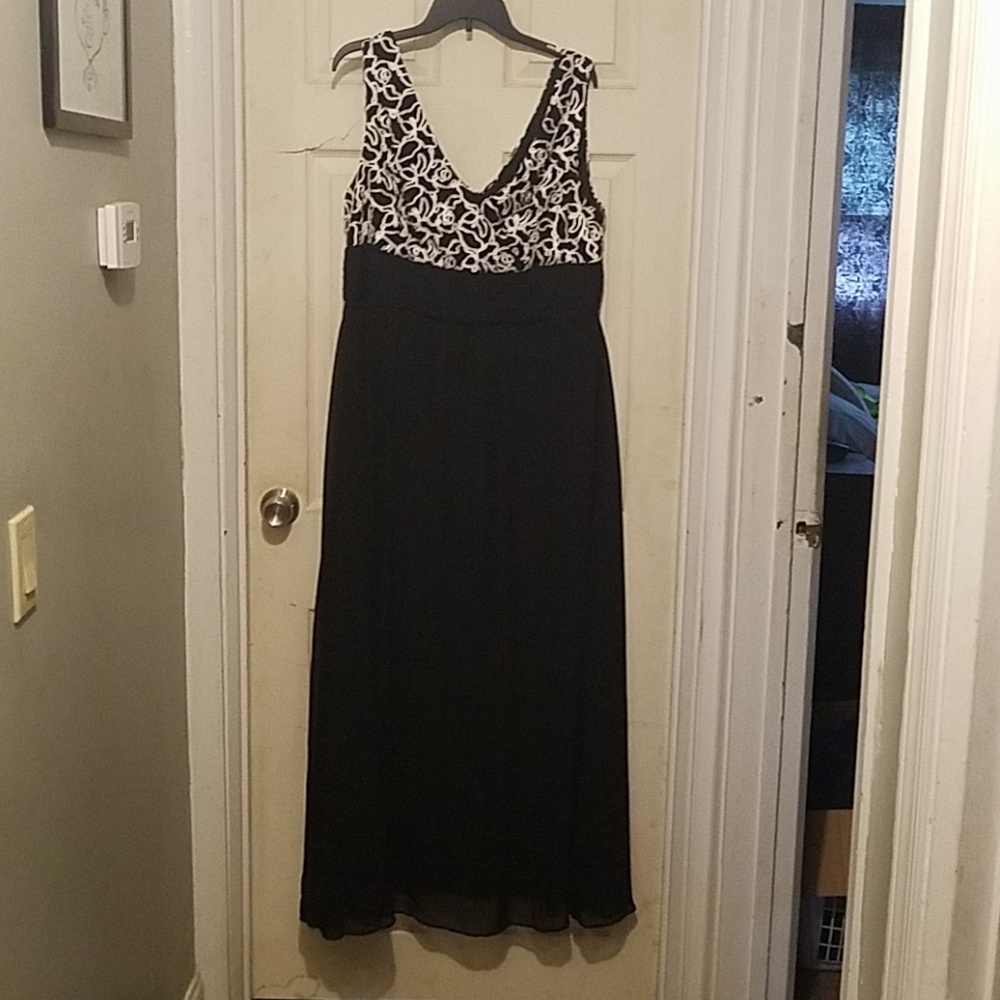 Scarlett evening gown